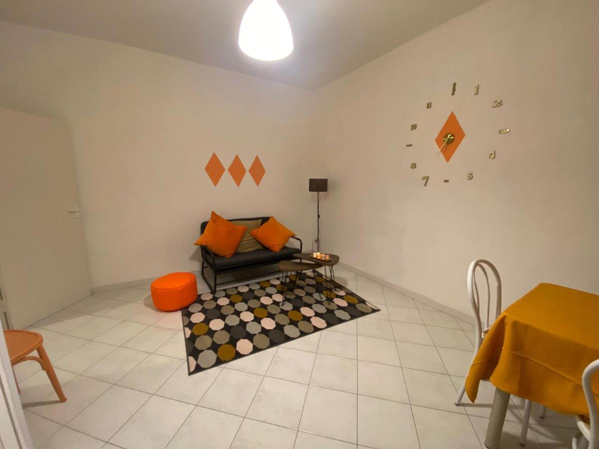 Hotel Ristorante Centosedici Terracina Dış mekan fotoğraf