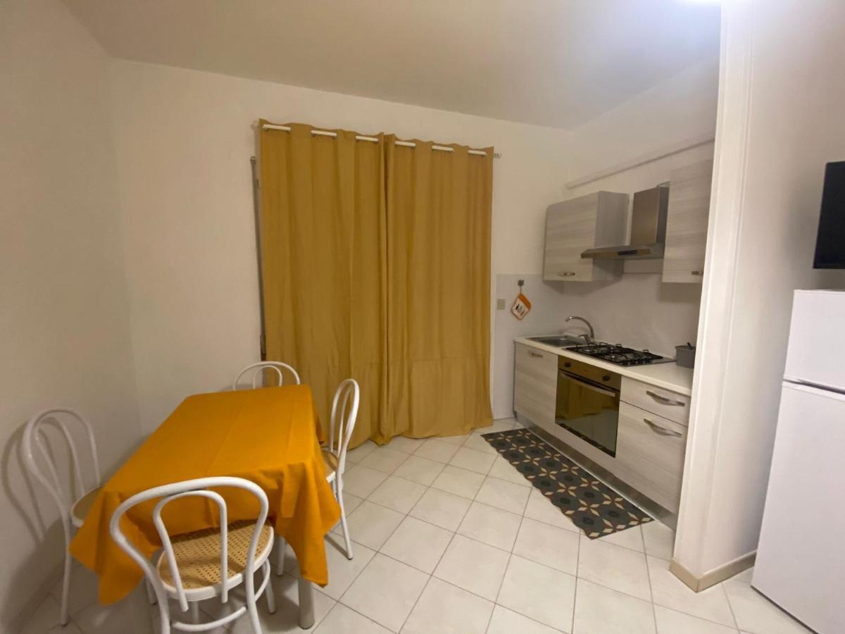 Hotel Ristorante Centosedici Terracina Dış mekan fotoğraf