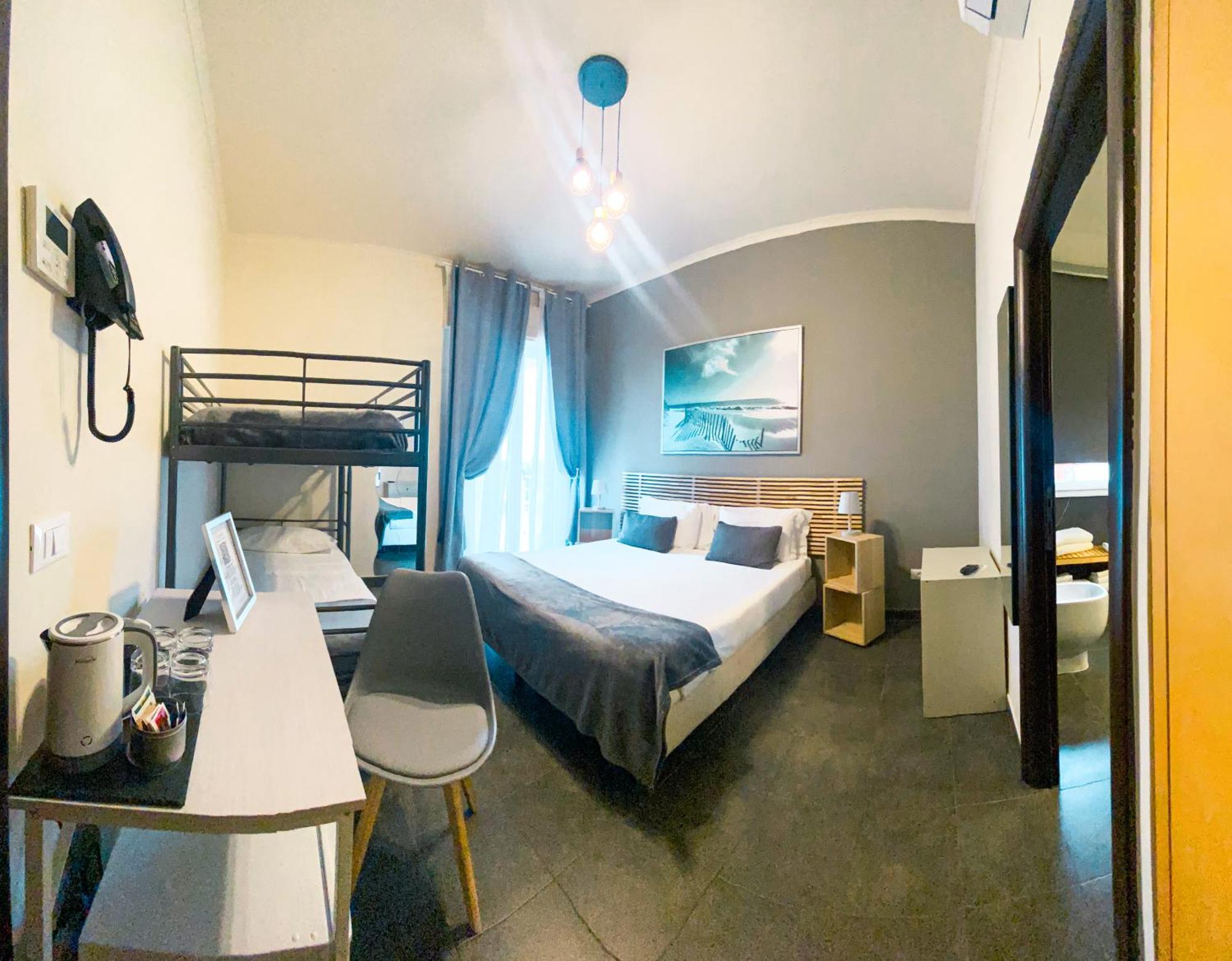 Hotel Ristorante Centosedici Terracina Dış mekan fotoğraf